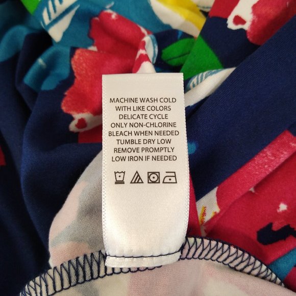 The Pioneer Woman XL (44-46) Women Bold Floral Print Blouse Very Comfortable NWT - Picture 5 of 7